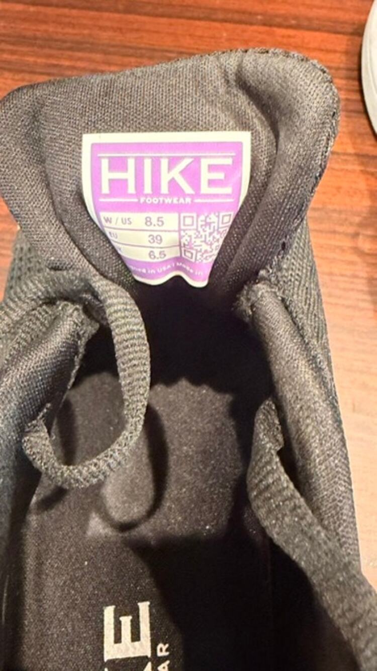 Women's HIKE Footwear Black Size 8.5